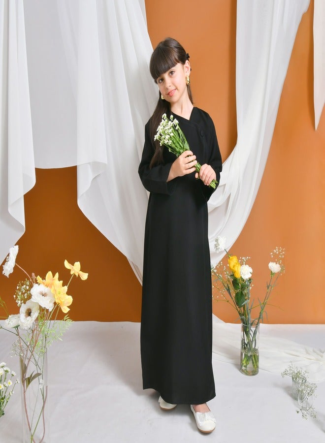HAWRAA ABAYA Viola Abaya | Black, practical, elegant, with a side button closure - Image 3