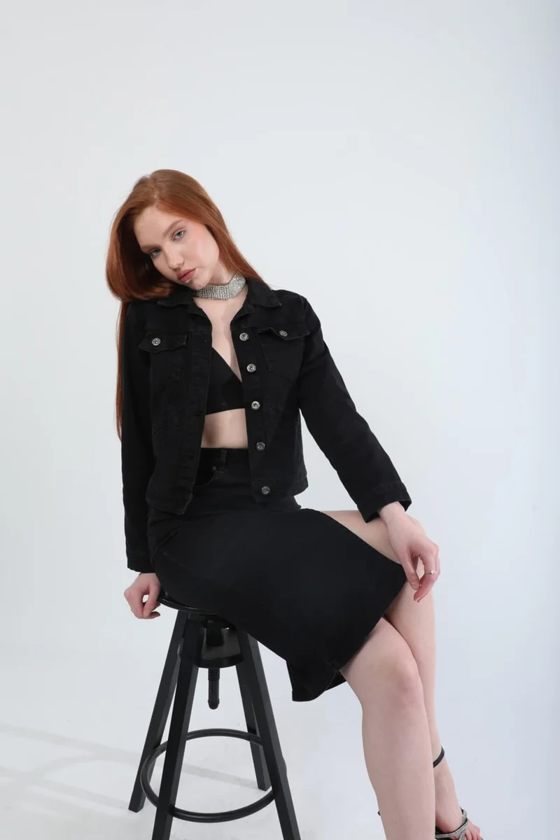 Banny Jeans Women's Pocket Detailed Slim Fit Jean Jacket Black