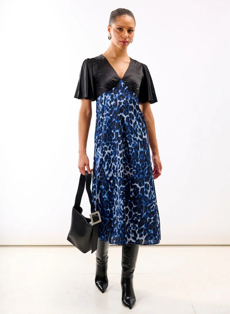 نيدز نو ليبل Blue Leopard Printed Satin Midi Dress