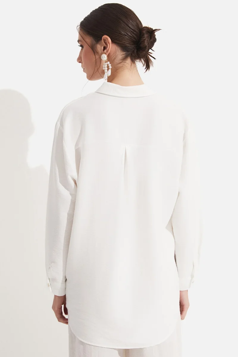 JUNE Women's Exclusive Oversize/loose Cut Linen Blend Embroidered Detail Shirt