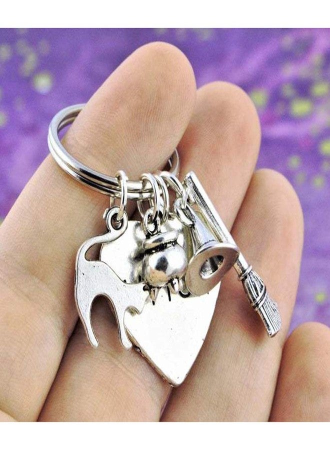 SaiDian 1 Pcs Gothic Witch Keychain Broomstick Charm Pendant Key Ring Purse Bag Hanging Keychain for Women Men Gift - Image 3