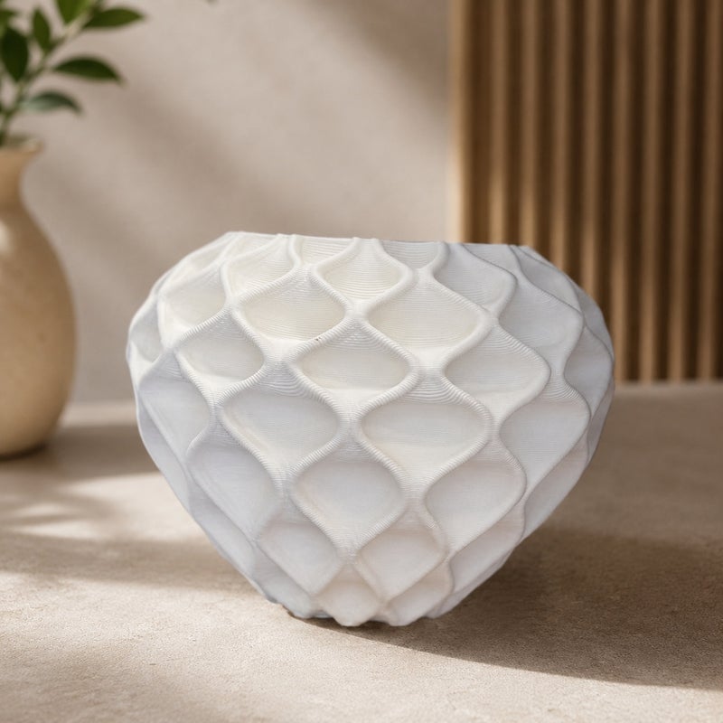 Round Porcelain Bombay Waves Vase
