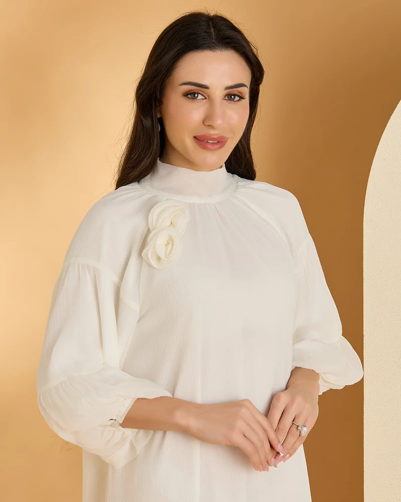 ردتاغ فستان مزين باللون الأبيض للنساء