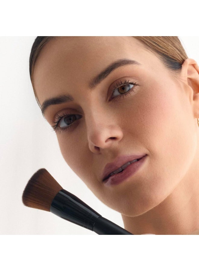 1pc Round Head Foundation Makeup Brush & Blush Brush & Powder, Soft And Multifunctional Fiber For Daily Makeup-black hand - Image 5