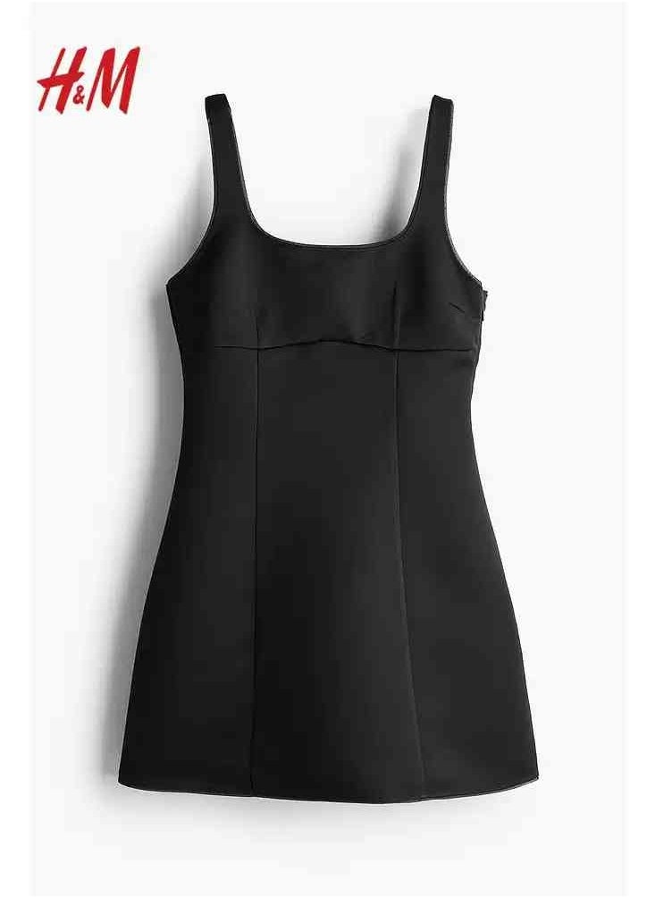 H and M - HM Women's New Loose Lightweight Comfortable And Fashionable Dress - Image 1
