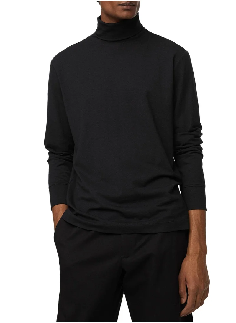 Mango Man Turtle Neck T-Shirt