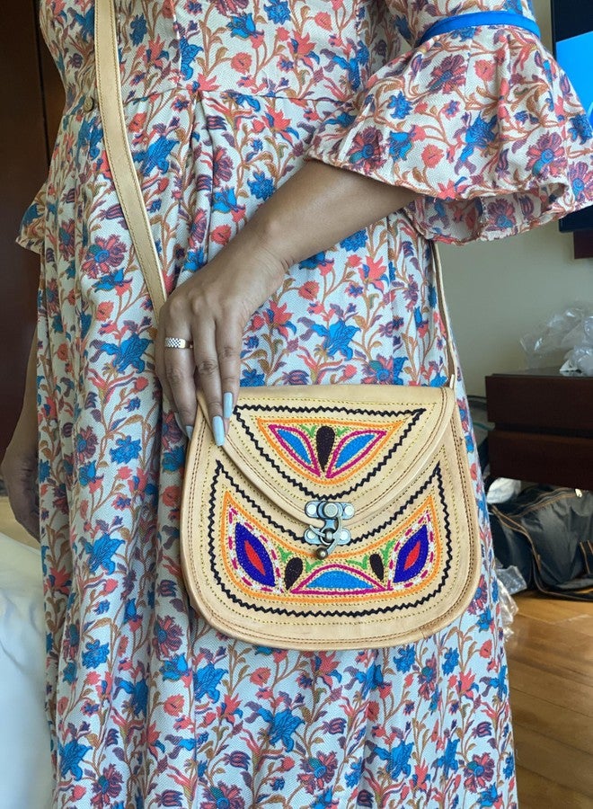Craftonus India Hand Bags Medium Size For Women Stylish Hand embroidery | Leather Bag Inside Is Canvas Material 3 - Image 5
