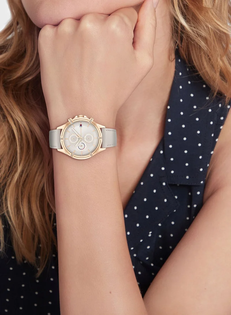 TOMMY HILFIGER Grey Leather Analog Watch