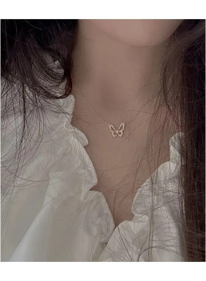 قلادة فراشة صغيرة مجوفة من قطعة واحدة سلسلة رفيعة مجوهرات أنيقة للرقبة - Image 4