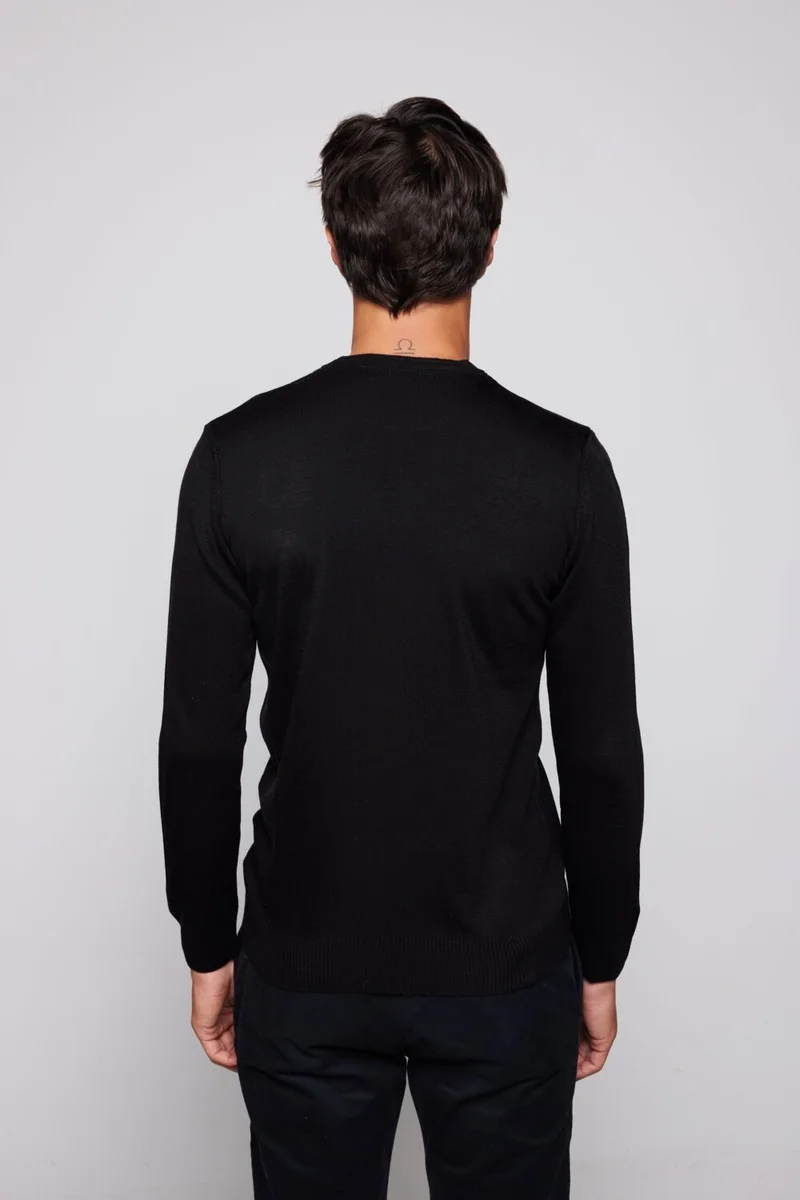 Tudors Slim Fit Narrow Cut Crew Neck Anti-Pilling Soft Textured Black Men's Sweater