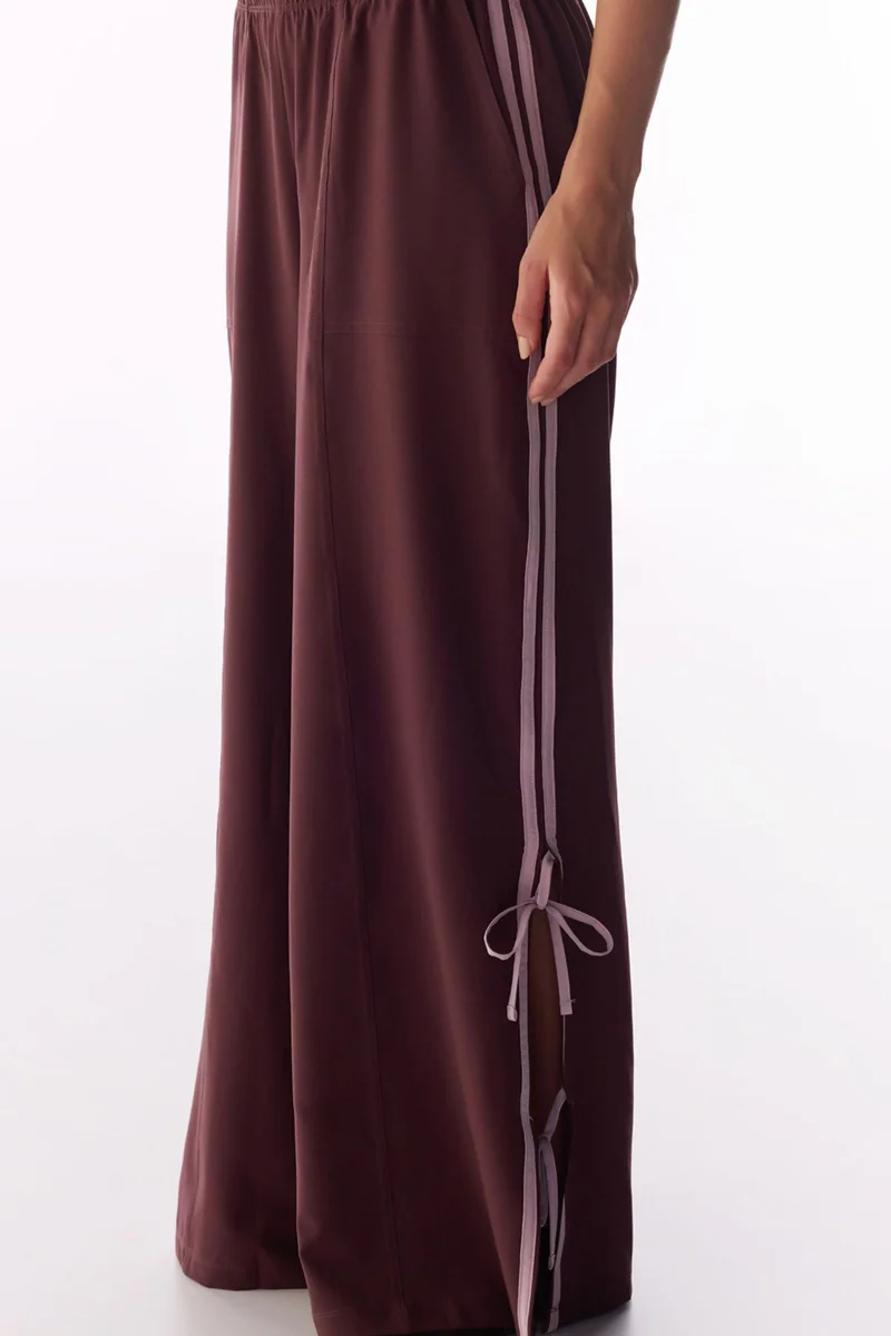 بنتي PENTI Ribbon Detail Wide-Leg Parachute Trousers