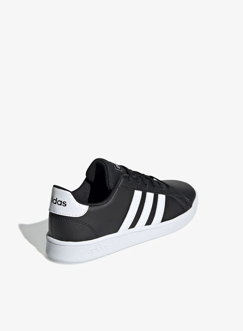 اديداس أحذية جراند كورت