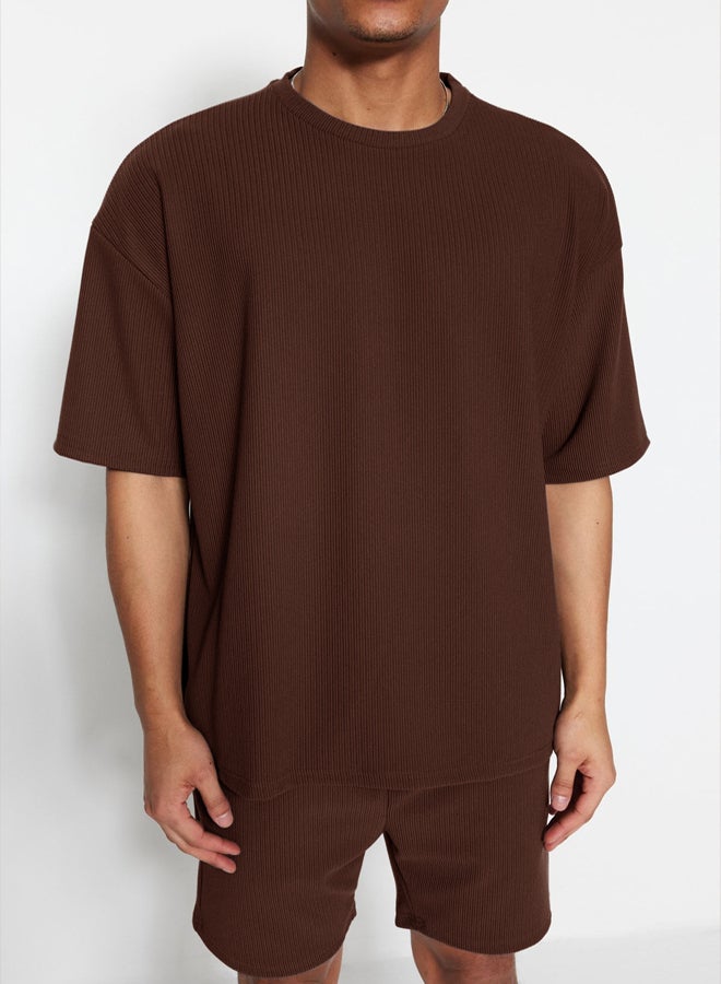 trendyol Brown Premium Oversize/Wide Cut Textured Ottoman T-Shirt - Image 4