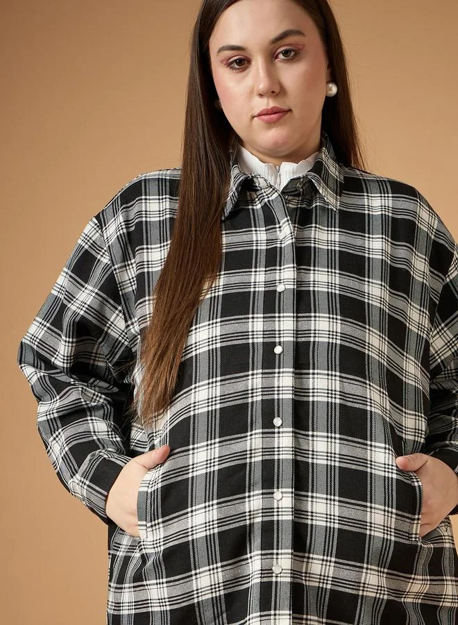 SASSAFRAS SASSAFRAS Plus Size Flannel Checked Regular Fit Buttoned Shacket