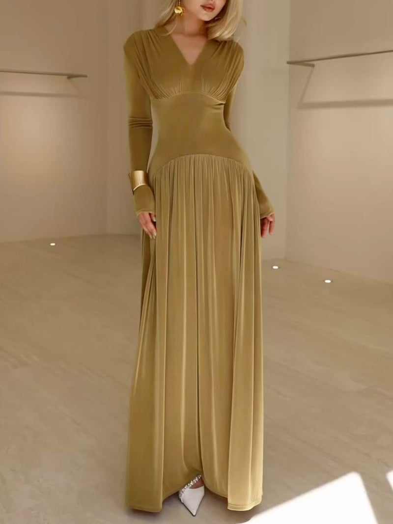 Elegant Long Sleeve Velvet Dress with Waist Cinching for Women - Image 5