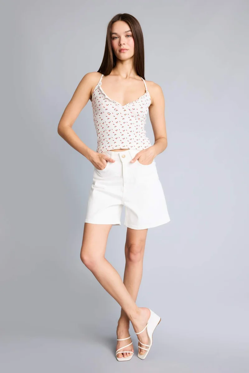 ديفاكتو Mom Fit Shorts