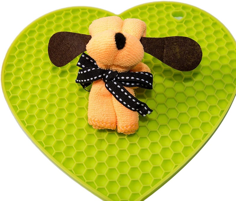 P-Plus International Silicone Trivet Mats Pot Holder Hot Pads Plate Holder Gripper Pad Garlic Peeler Drying Mat Coasters (Multicolor, Pack of 4) - Image 3