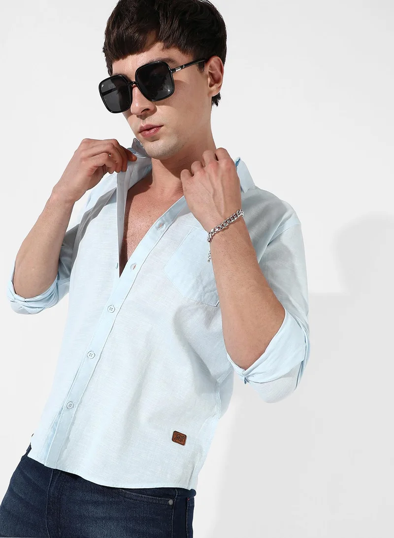 كامبوس سوترا Campus Sutra Men's Solid Light Blue Button Up Regular Fit Shirt For Casual Wear | Cotton Spread Collar Shirt Crafted With Regular Sleeve, Comfort Fit & High-Performance For Everyday Wear