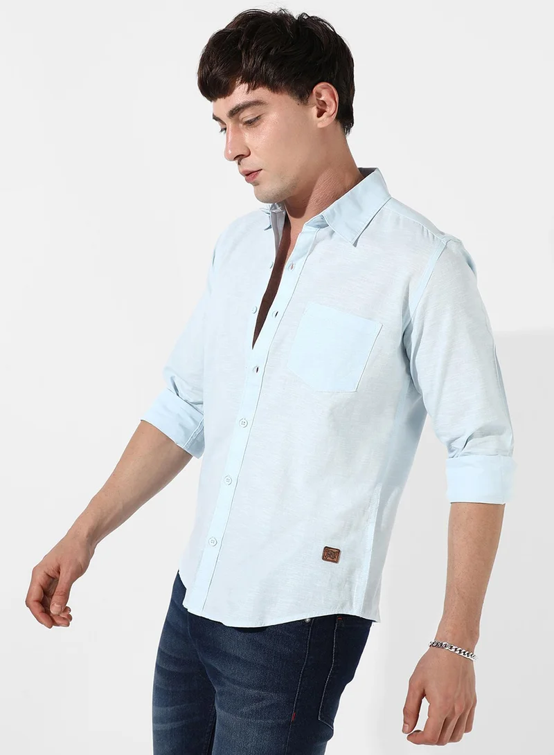 كامبوس سوترا Campus Sutra Men's Solid Light Blue Button Up Regular Fit Shirt For Casual Wear | Cotton Spread Collar Shirt Crafted With Regular Sleeve, Comfort Fit & High-Performance For Everyday Wear