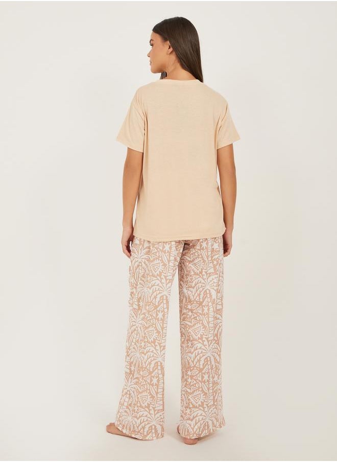 Styli Palm Printed Dropped Shoulder T-Shirt and Pyjama Pants Set  - Image 5
