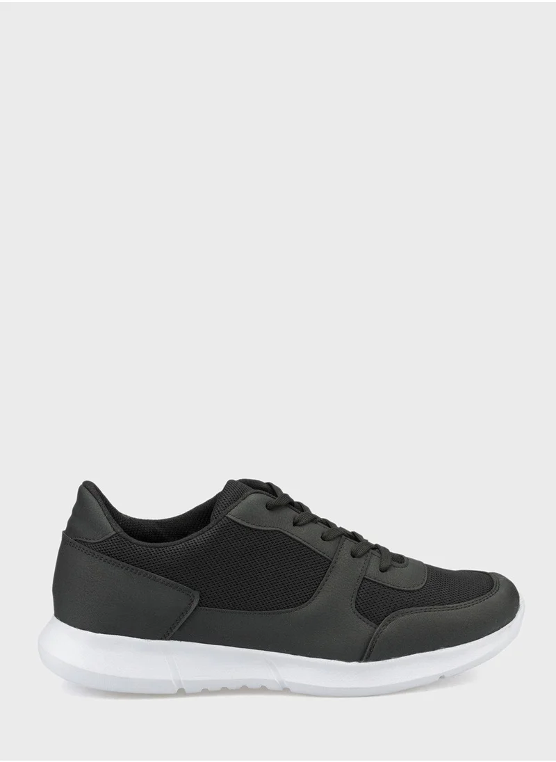 FLO Polaris Low Top Sneakers