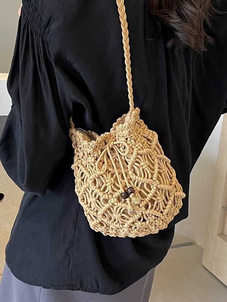 Straw Woven Bag Female Niche Design Summer Woven Crossbody Bucket Bag Fashion Hollow Seaside Beach Bag - Image 3