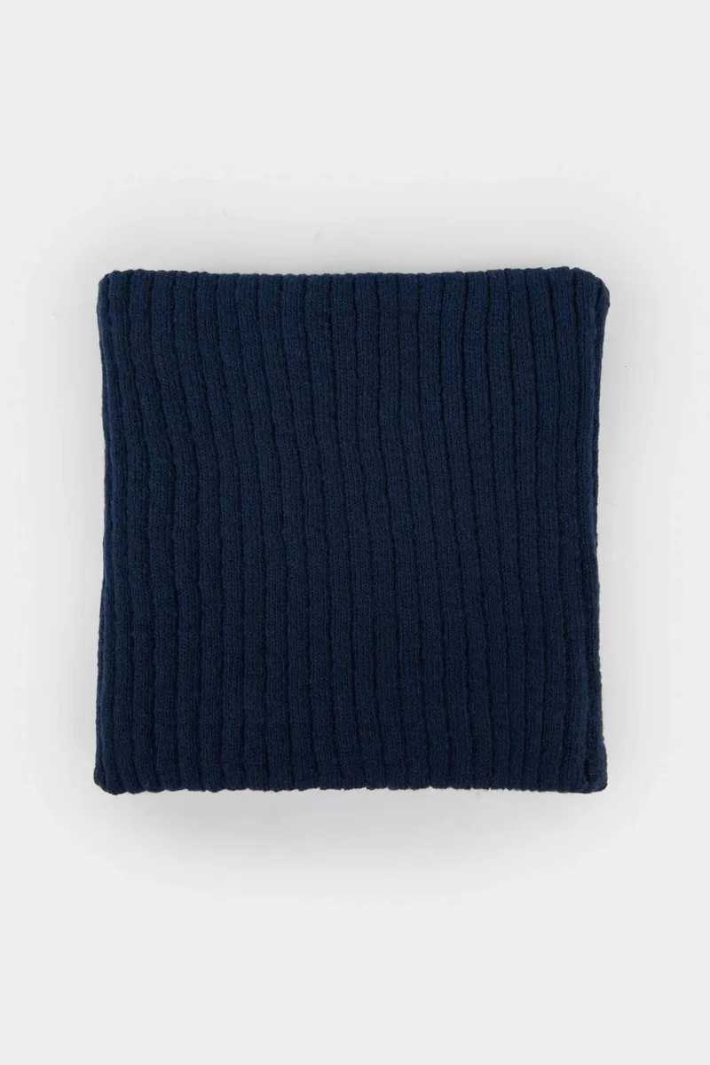 Defacto  Man Lined Neck Scarf for Men | Best Price UAE