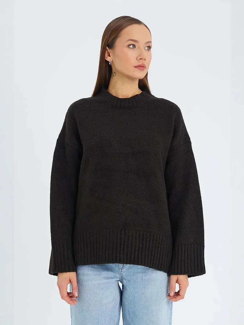 MixRay Mixray Oversized Ribbed Knit Sweater with Crew Neck
