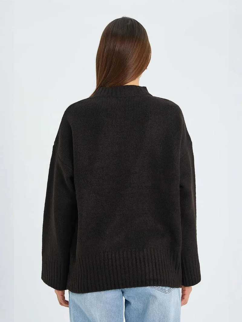 Mixray Coffee Brown Mixray Oversized Ribbed Knit Sweater with Crew Neck for Women | Best Price UAE