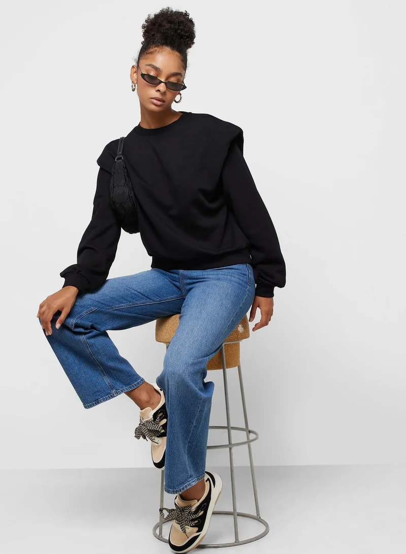 نا-كد Round Neck Sweatshirt