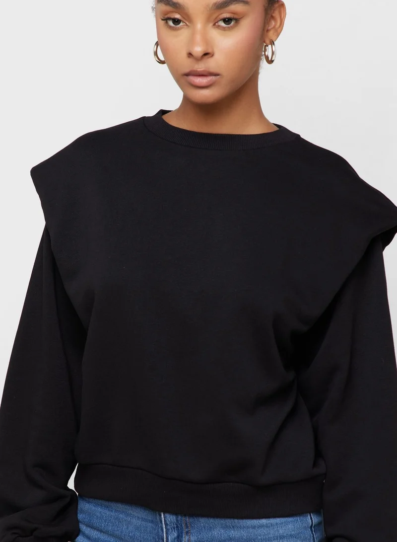 نا-كد Round Neck Sweatshirt