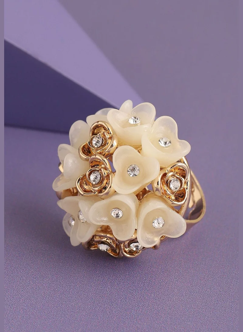 SOHI Gold Plated Party Designer Stone Ring For Women