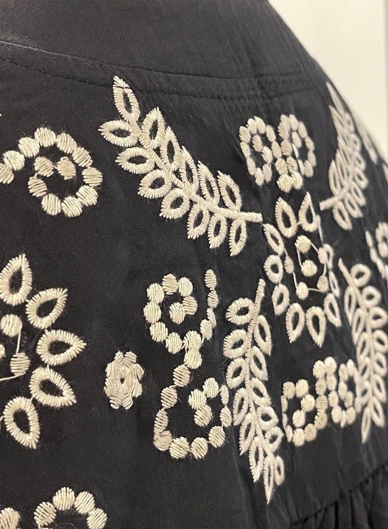 SOLOBUY Cotton Dress With Contrast Embroidery, Buttons, Belt And Pockets, Length Midi, sleeves Long - Image 3
