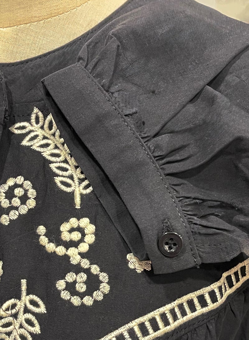 SOLOBUY Cotton Dress With Contrast Embroidery, Buttons, Belt And Pockets, Length Midi, sleeves Long - Image 4