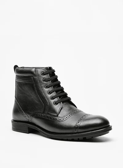 LBL by Shoexpress Men Solid Chukka Boots with Lace-Up Closure