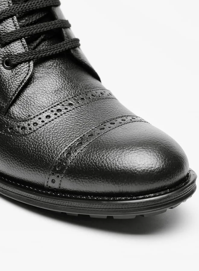 LBL by Shoexpress Men Solid Chukka Boots with Lace-Up Closure