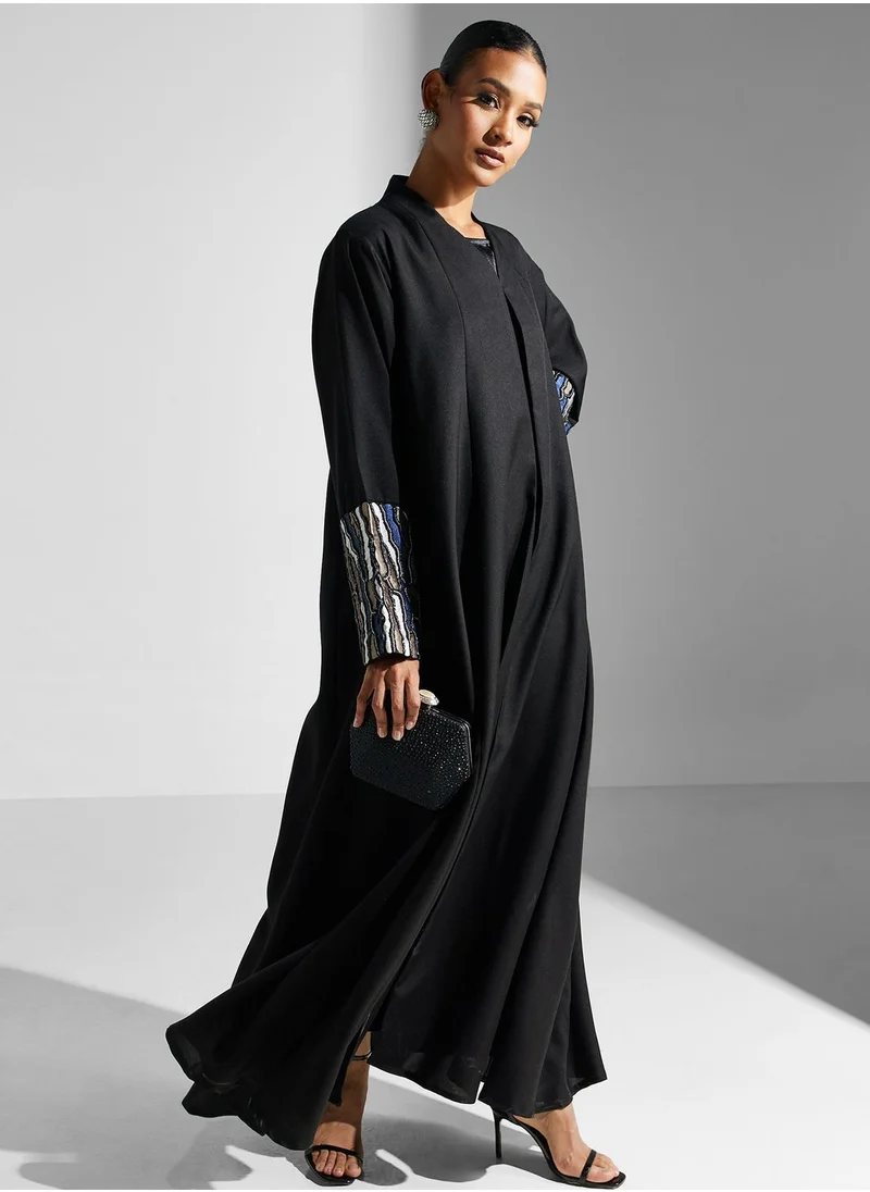 hayas closet Embellished Accent Abaya
