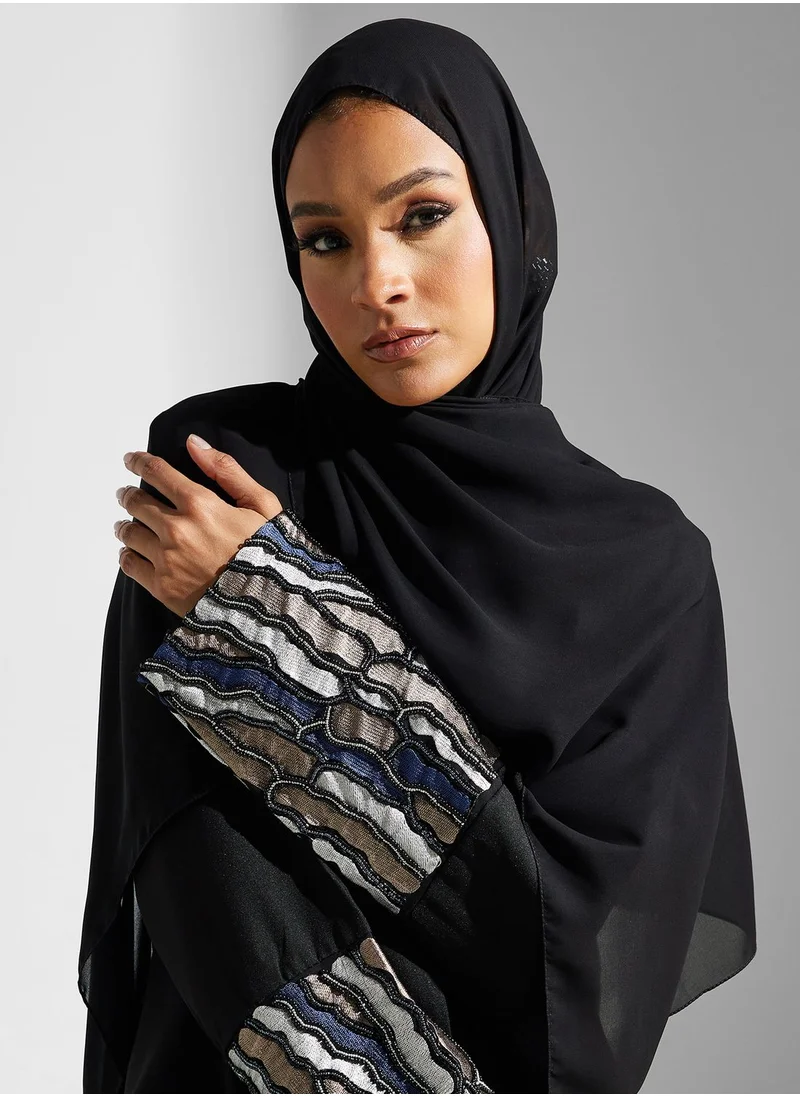 hayas closet Embellished Accent Abaya