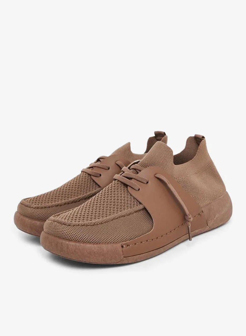 ستايلي حذاء شبكي برباط