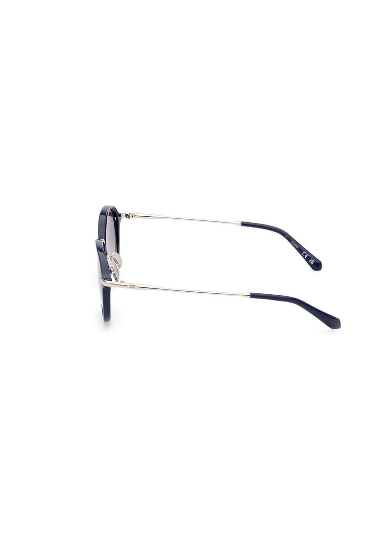 GUESS Sunglasses For Men GU0006890W53 - Image 2