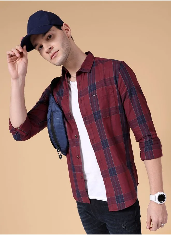 The Indian Garage Co Men Slim Fit Checkered Full Sleeves Cutaway Collar Casual Shirt
