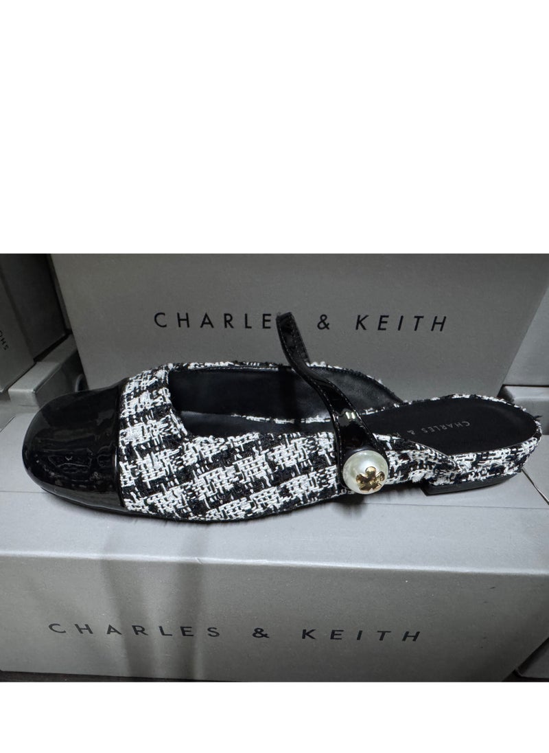Charles & Keith CK size 37 EU  - Image 2