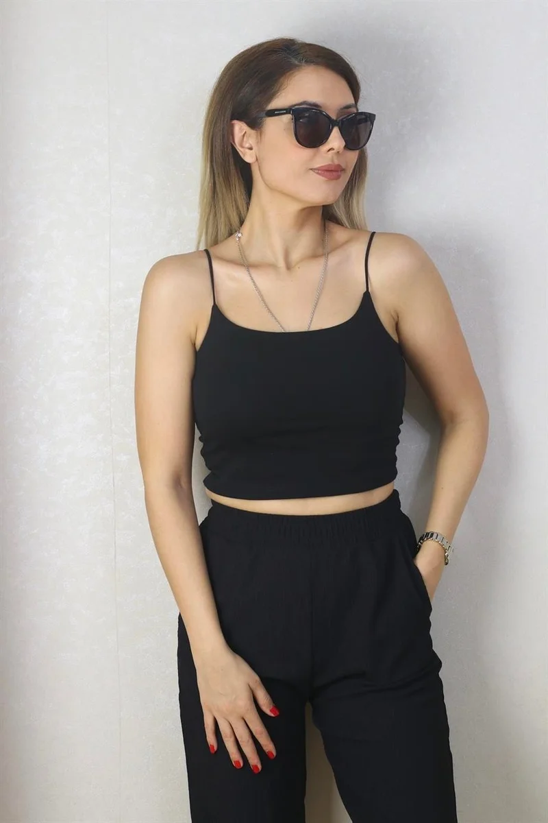 Ritnice Women's Black Thin Strap Crop Tank Top
