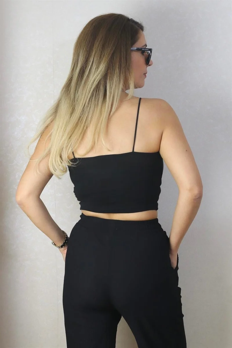 Ritnice Women's Black Thin Strap Crop Tank Top