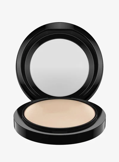 MAC Cosmetics Mineralize Skinfinish Natural - Light Plus