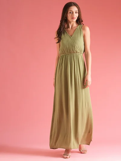 جلو باص Women Green Fit & Flare Maxi Wrap Dress