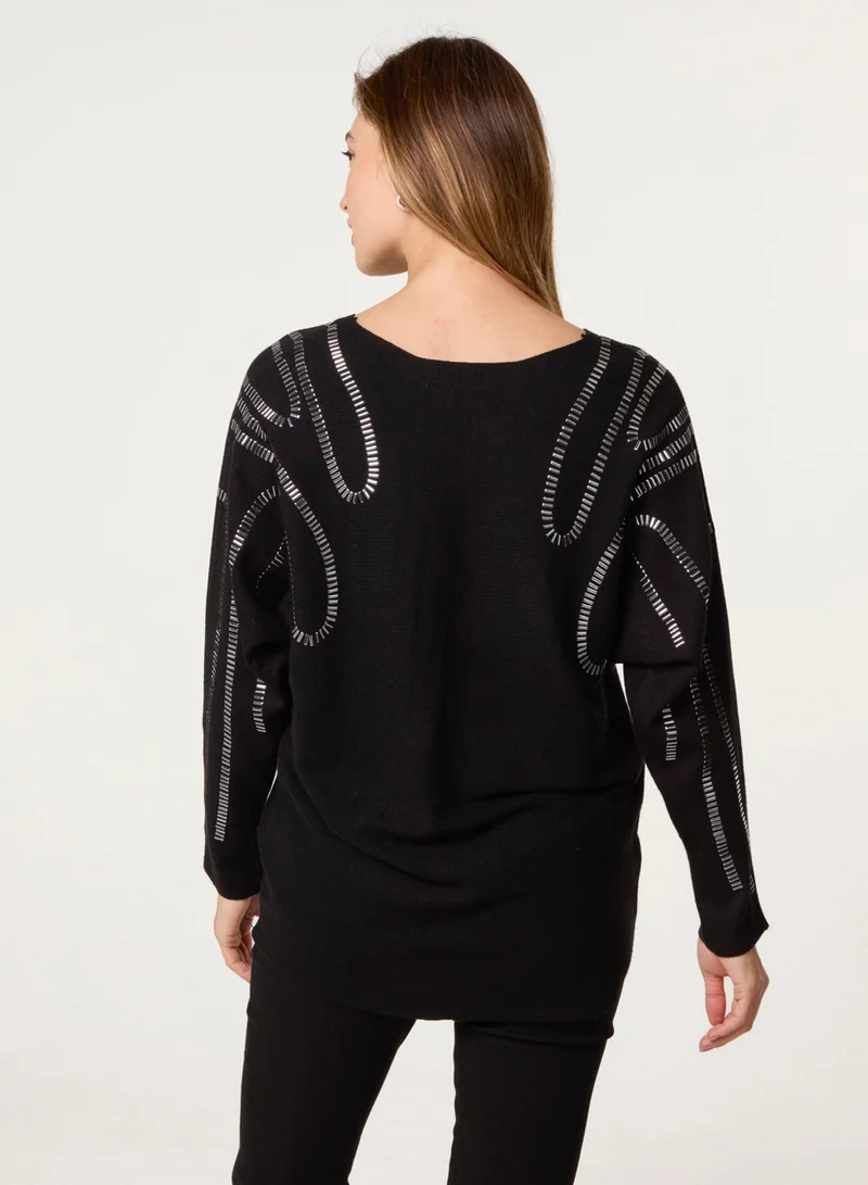 بلو فانيلا كنزة مزينة عند الكتف