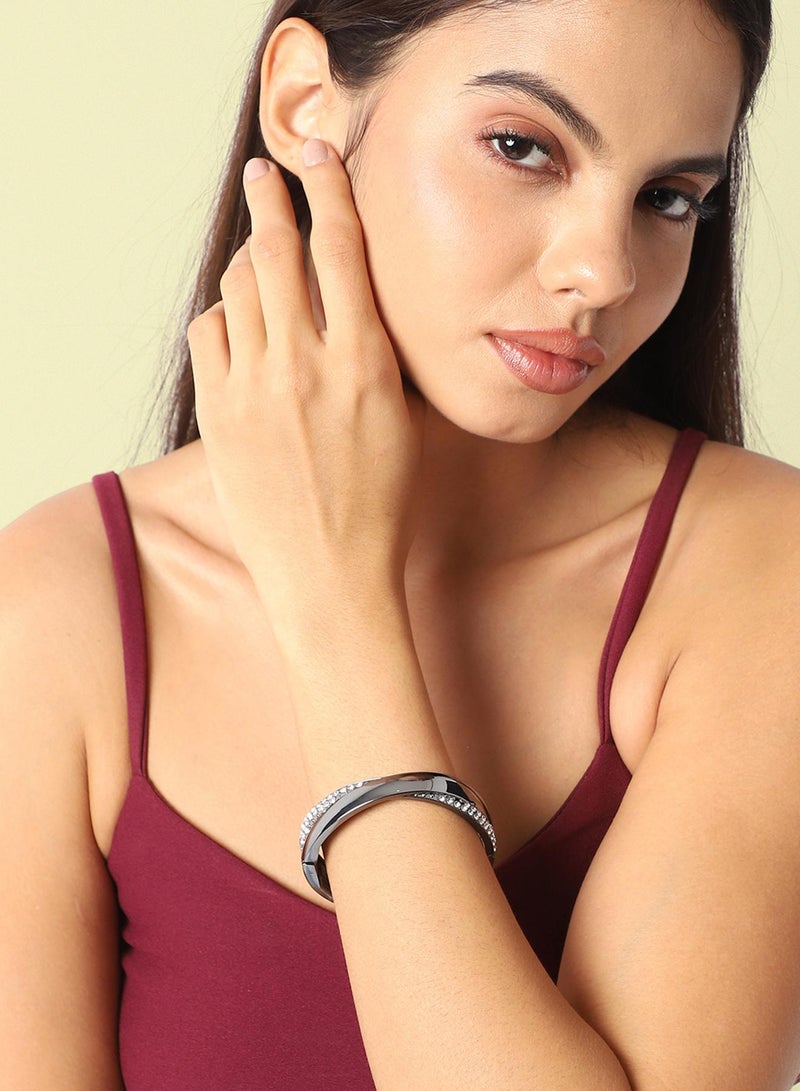 SOHI Twisted Artificial Bracelet Jewellery - Image 4
