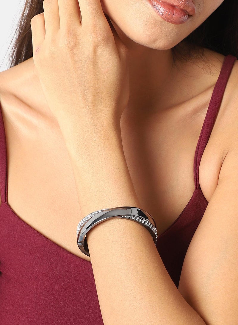 SOHI Twisted Artificial Bracelet Jewellery - Image 1