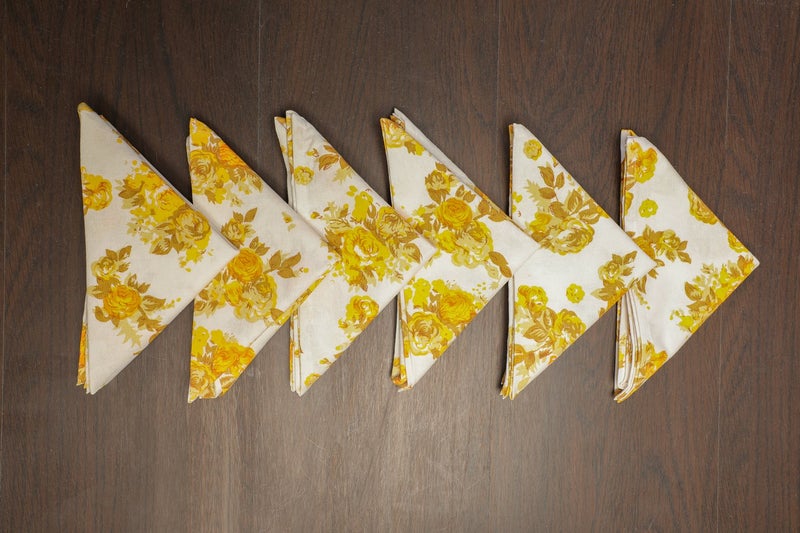 Dekor World Floral Plain Printed Yellow Napkin Set (Pack of 12) - Image 2